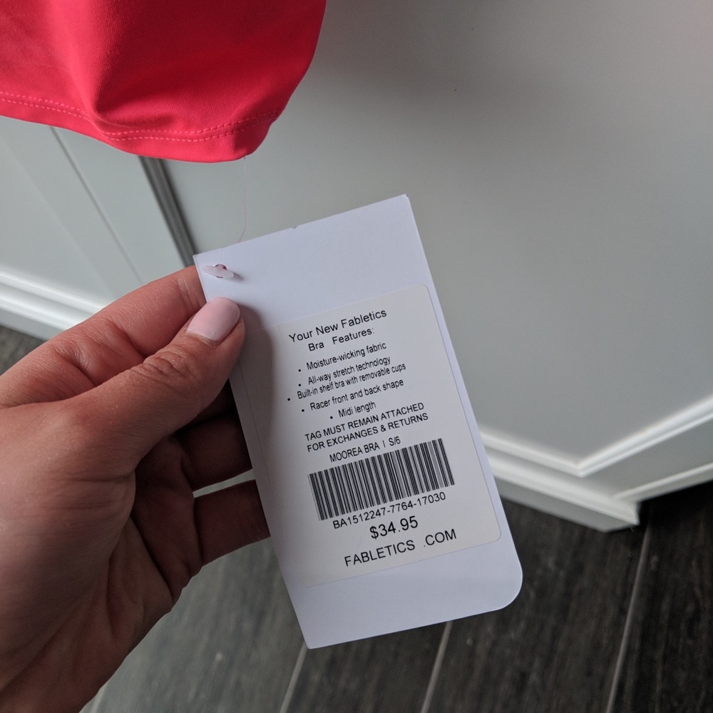 NWT Fabletics Top - Picture 3 of 3